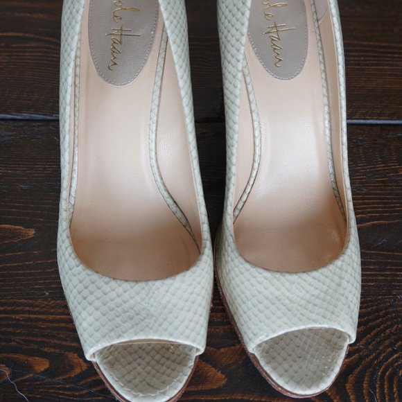 Cole Haan Leather Patent Open Toe Wedge Snake - Picture 4 of 7